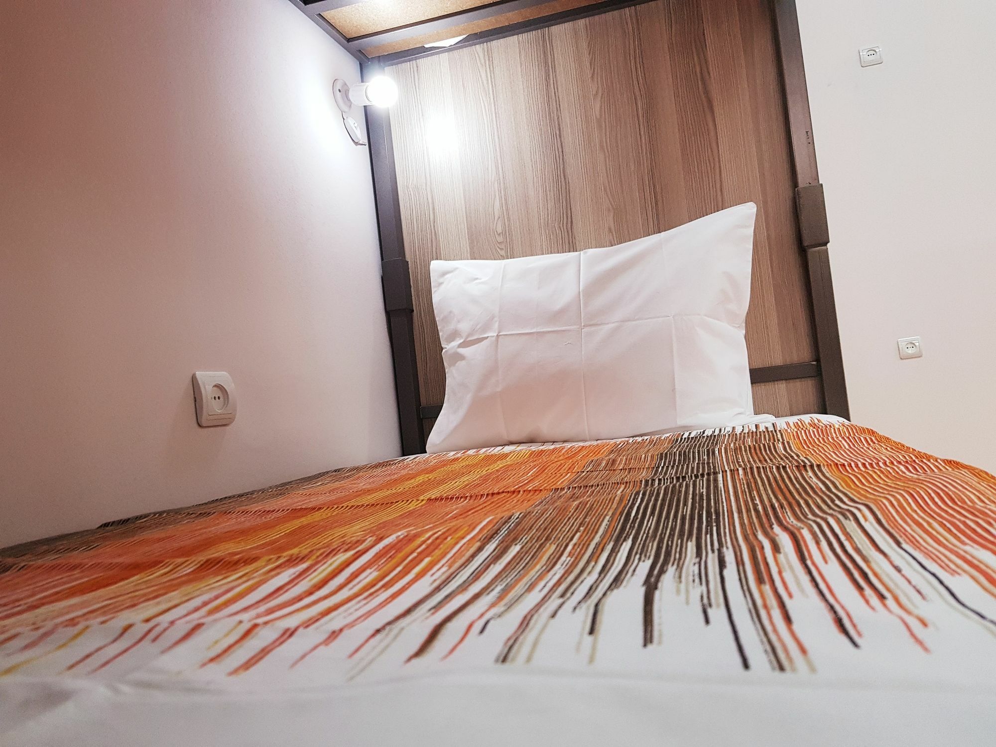 Welcome Friends Hostel Ереван Экстерьер фото